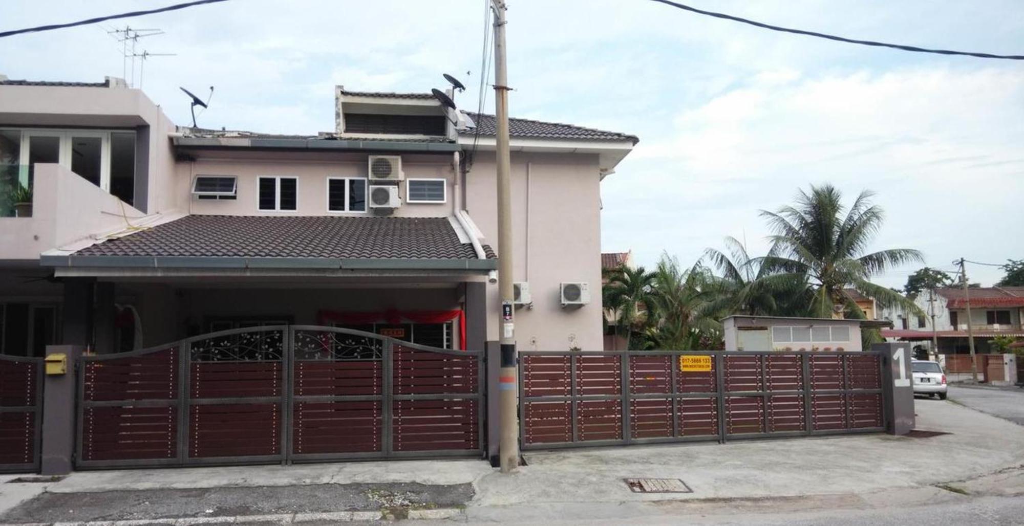 Bercham Vacation House Ипох Стая снимка