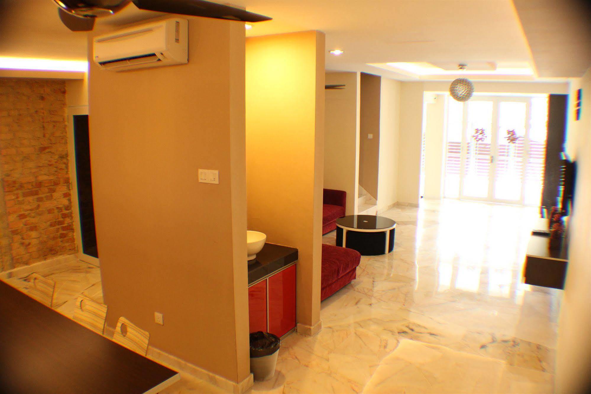 Bercham Vacation House Ипох Екстериор снимка