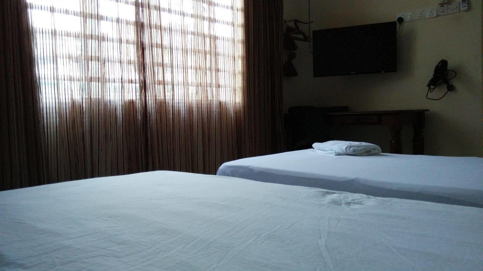 Bercham Vacation House Ипох Екстериор снимка